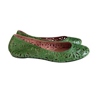 Corso Como Leather Floral Cutout Ballet Flat Women 8.5 Green Modern Classic